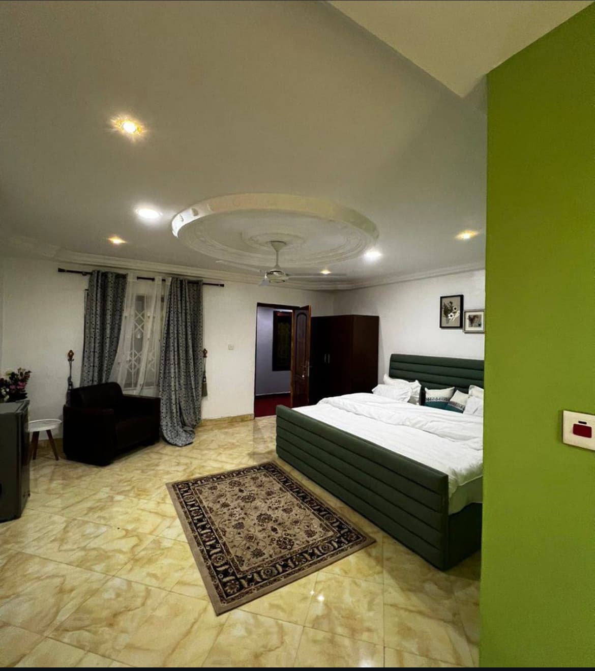 Elegant Green Headboard Bedroom